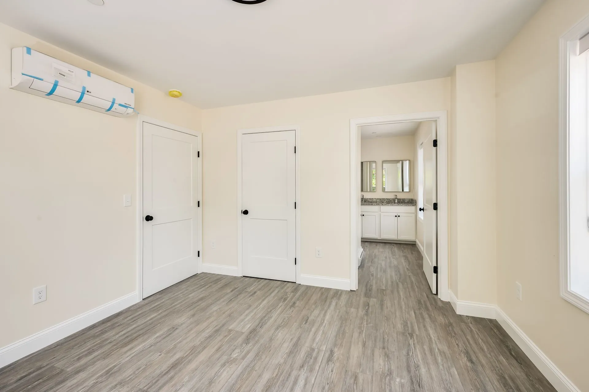 Varney Hill Condo Association Banner 5